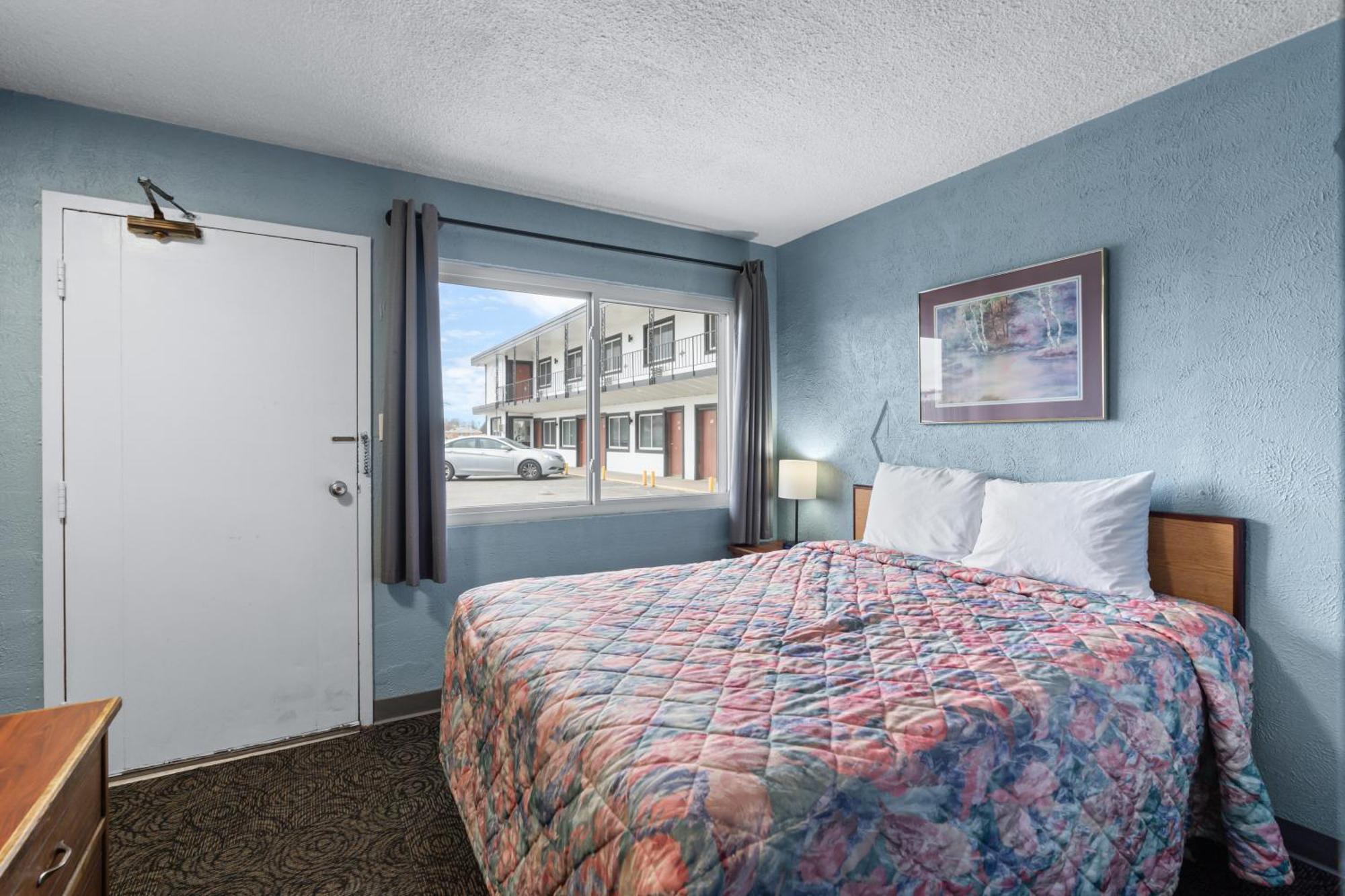 Broadway Inn Council Bluffs Exteriör bild