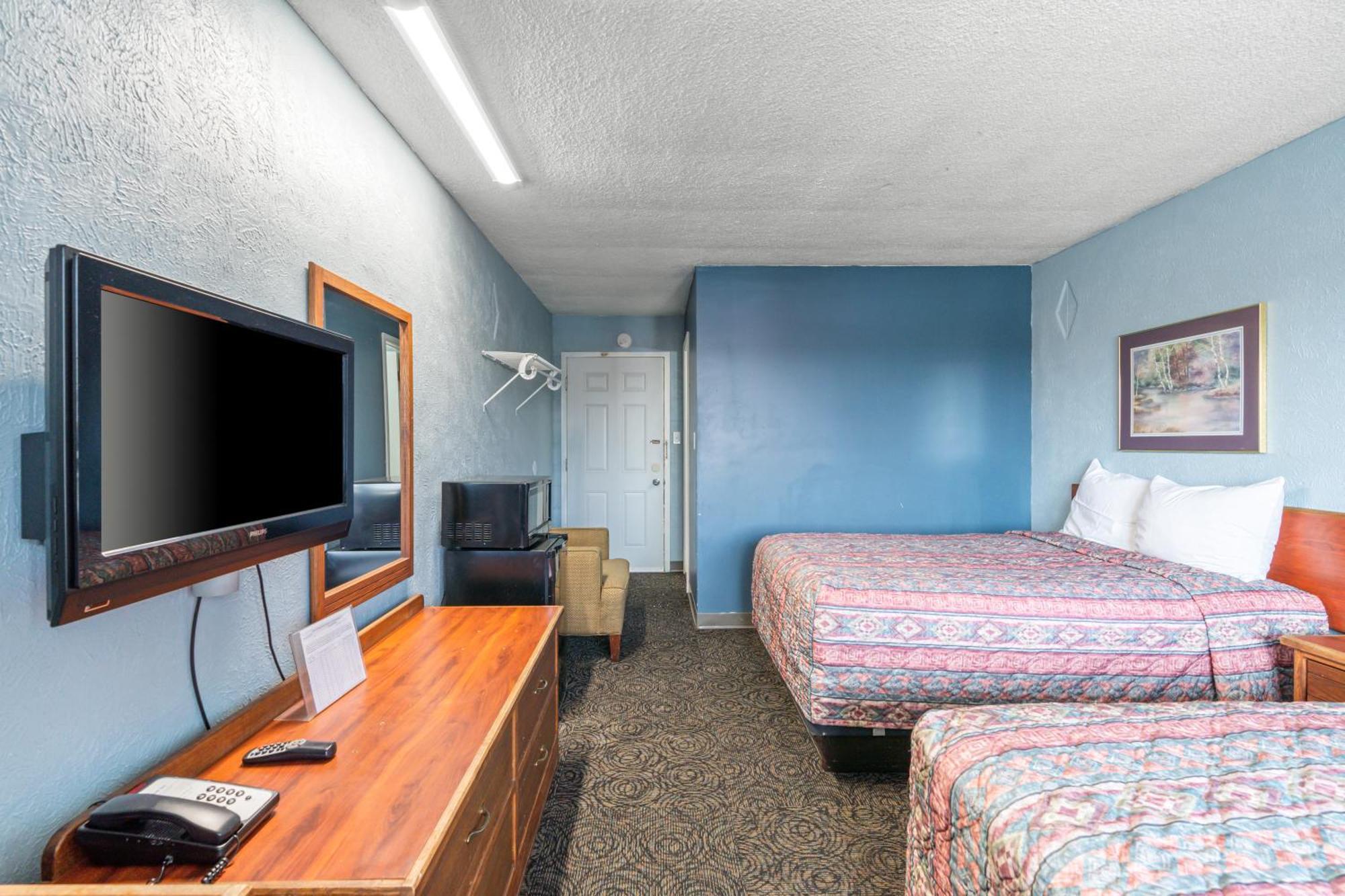 Broadway Inn Council Bluffs Exteriör bild