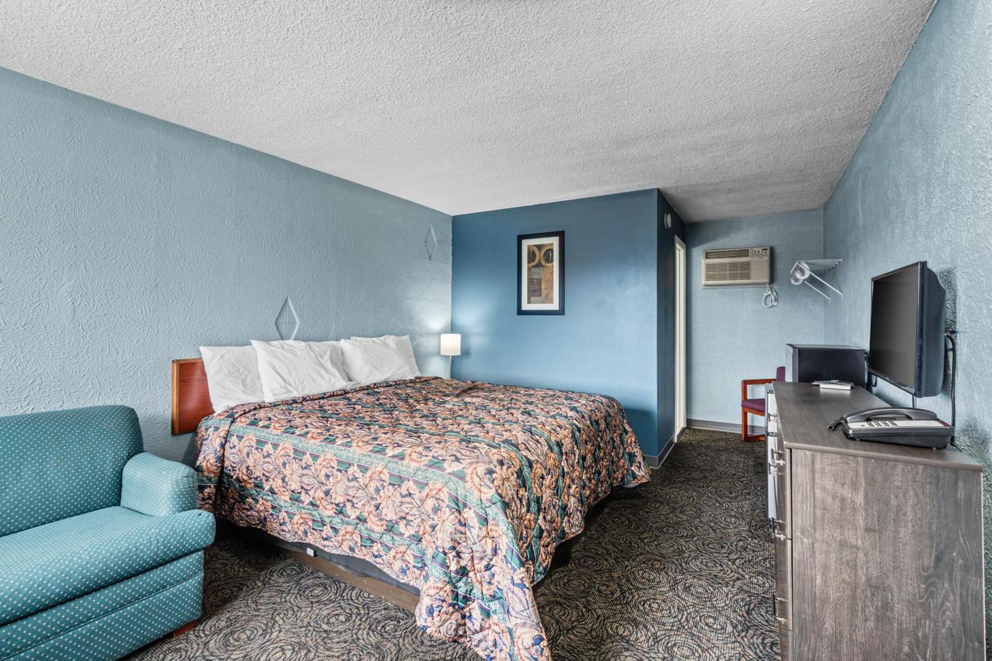Broadway Inn Council Bluffs Exteriör bild